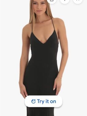 Lucy in the Sky Black Strapless V-Neck Slip Dress